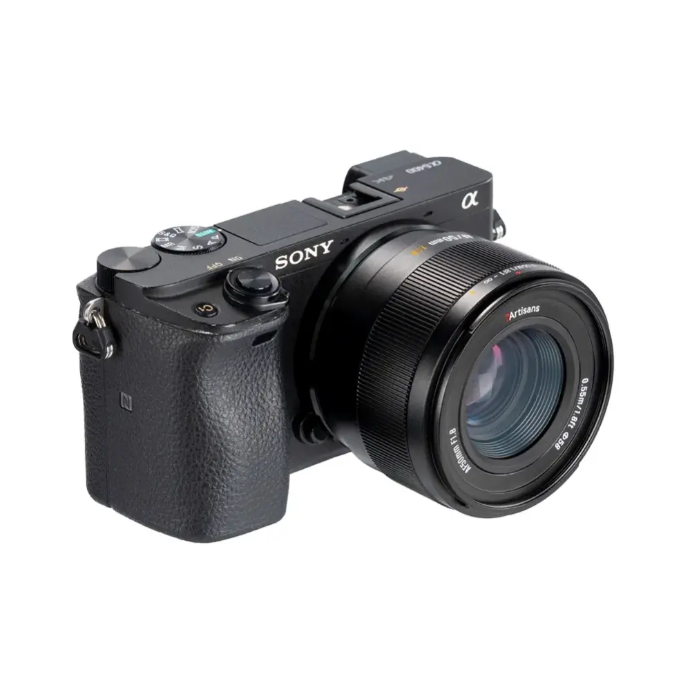  7Artisans Lite Series AF 50mm f/1.8 objektiv för Sony E APS-C Rask levering fra Sverige.