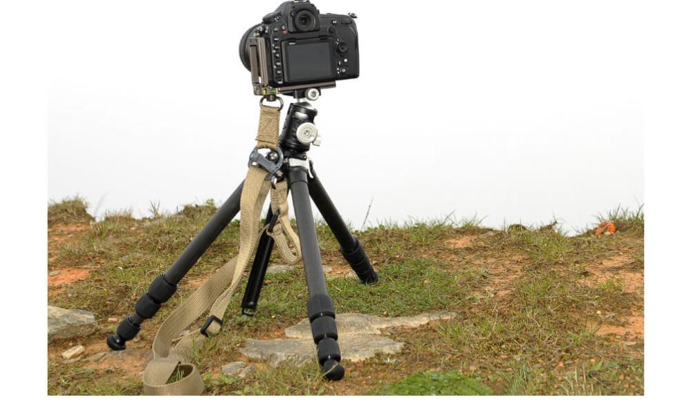 Sunwayfoto Sunwayfoto L-Bracket universal for systemkamera Arca Swiss QD-hull