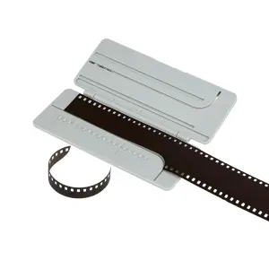  JJC FHC-1 filmlederskj&aelig;rer &ndash; forbereder 35mm-film for innlasting Rask levering fra Sverige.