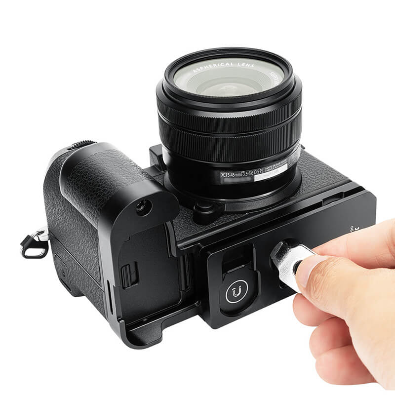 JJC JJC håndgrep for Fujifilm X-S20 med rom for AirTag