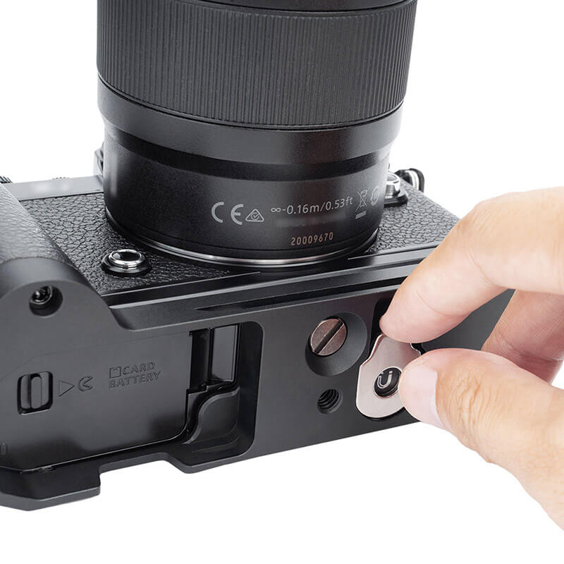 JJC JJC håndgrep for Nikon Z f med rom for AirTag
