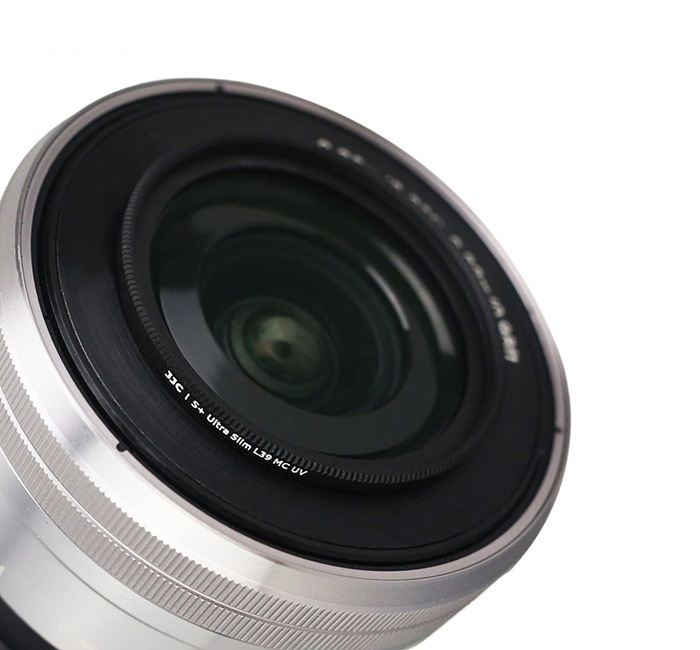  JJC UV-filter Ultra Slim S + optisk glass med Multicoating Rask levering fra Sverige.