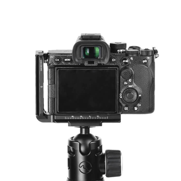 Sunwayfoto Sunwayfoto L-Bracket for Sony A7RV